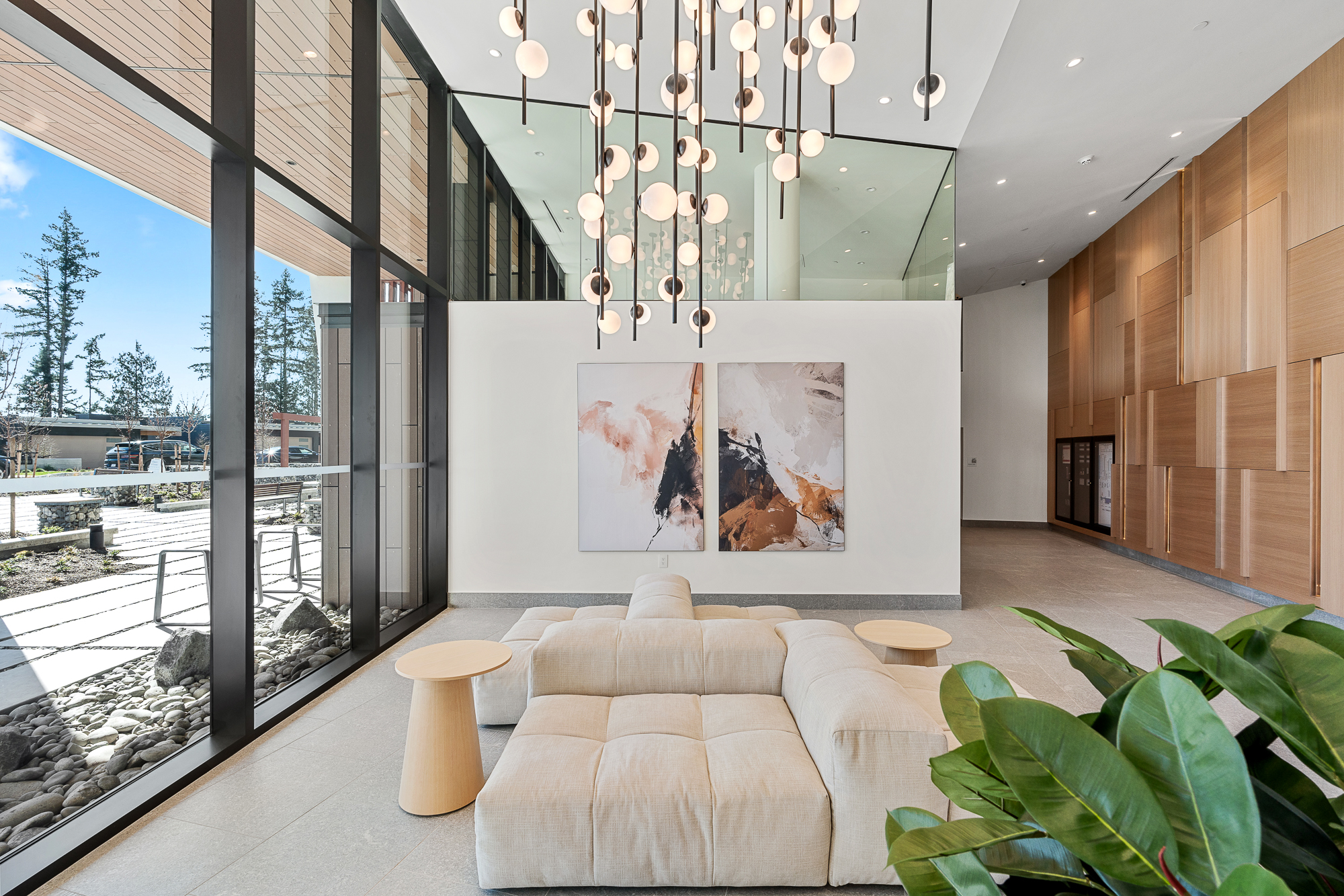 #209 – 3963 Uplands Way